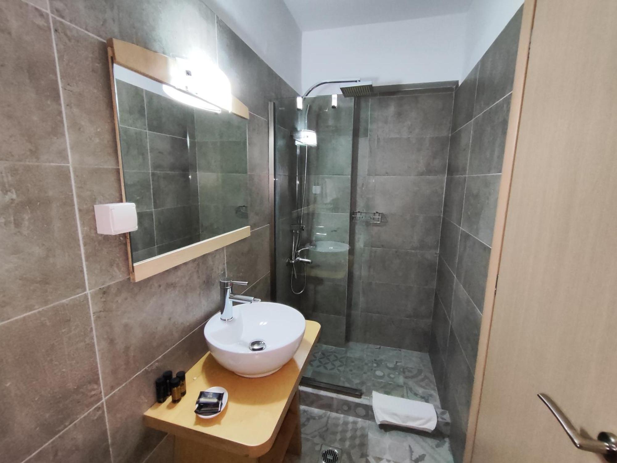 Thea Monastiraki Bed & Breakfast ภายนอก รูปภาพ