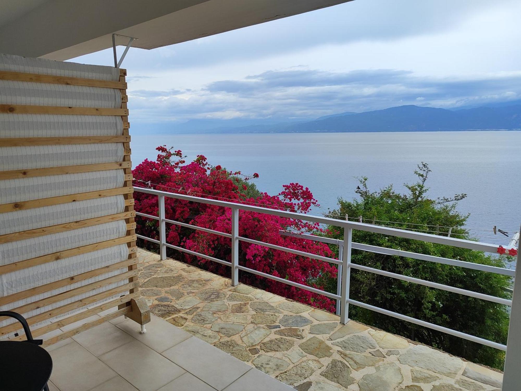 Thea Monastiraki Bed & Breakfast ภายนอก รูปภาพ